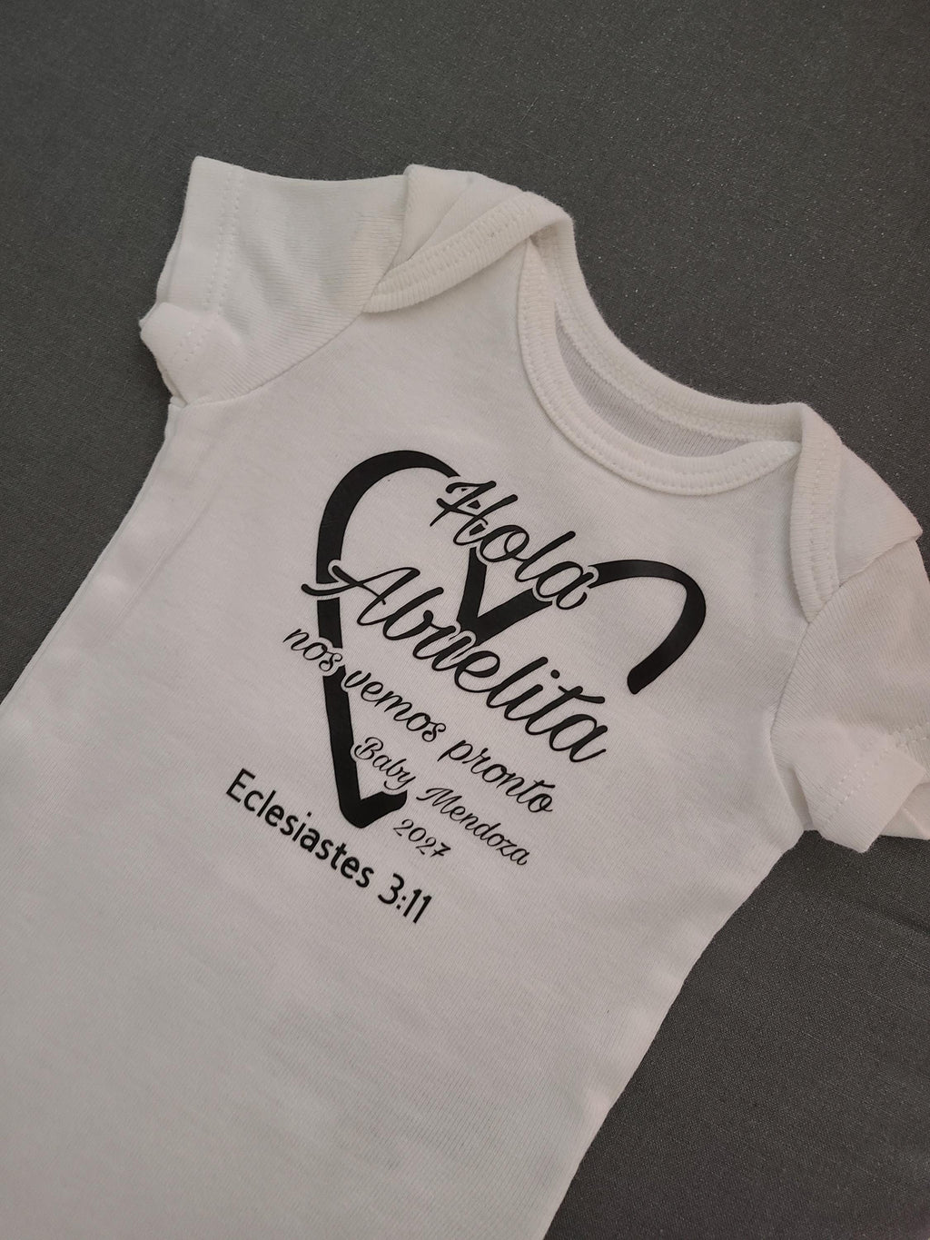 Personalized Baby Bodysuit – Custom Name, Bible Verse, Heart Design 9-12 months